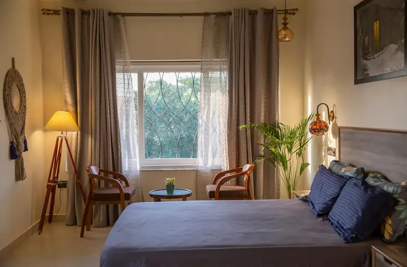 Warm bedroom with bedside pendant